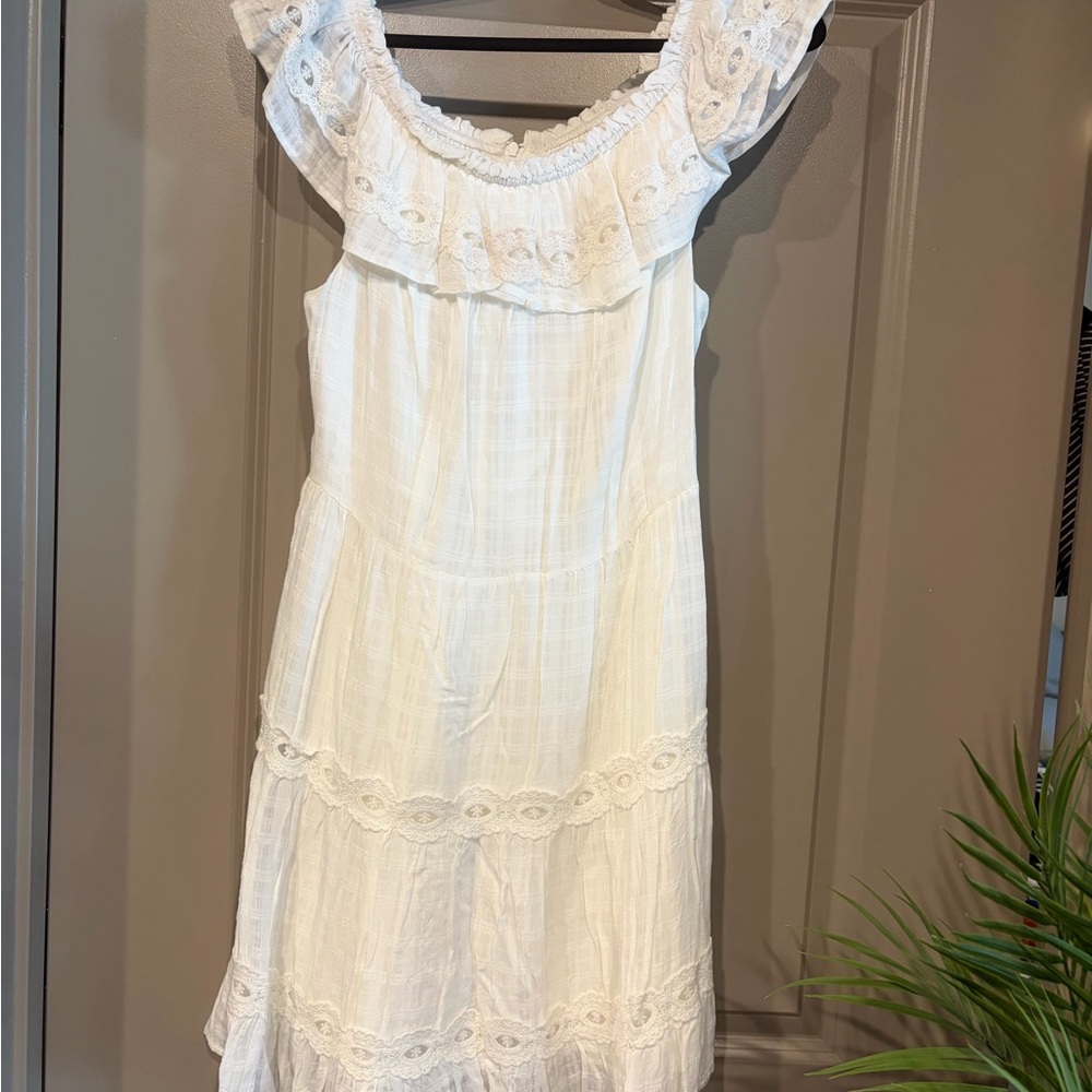 Xhilaration White Lace Ruffle Mini Dress